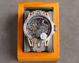 Picture of Roger Dubuis Watch _SKU805978919511501